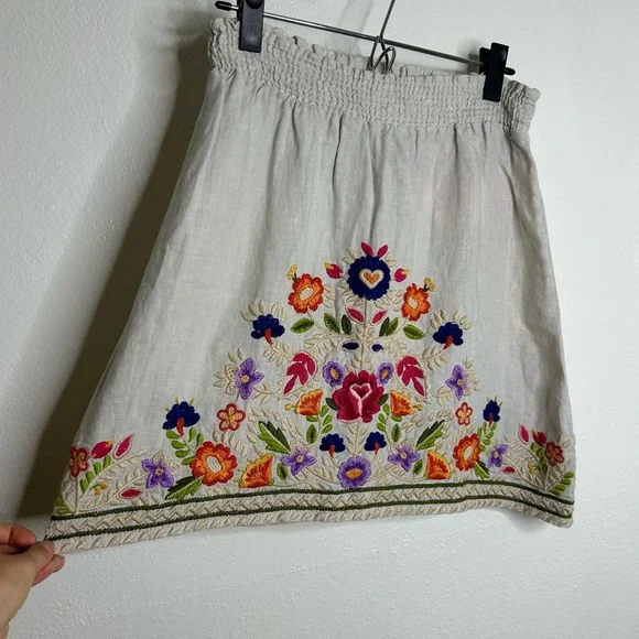 Johnny Was 100% Linen Tan Floral Embrodiered Pull on Skirt Size Small - Picture 7 of 16